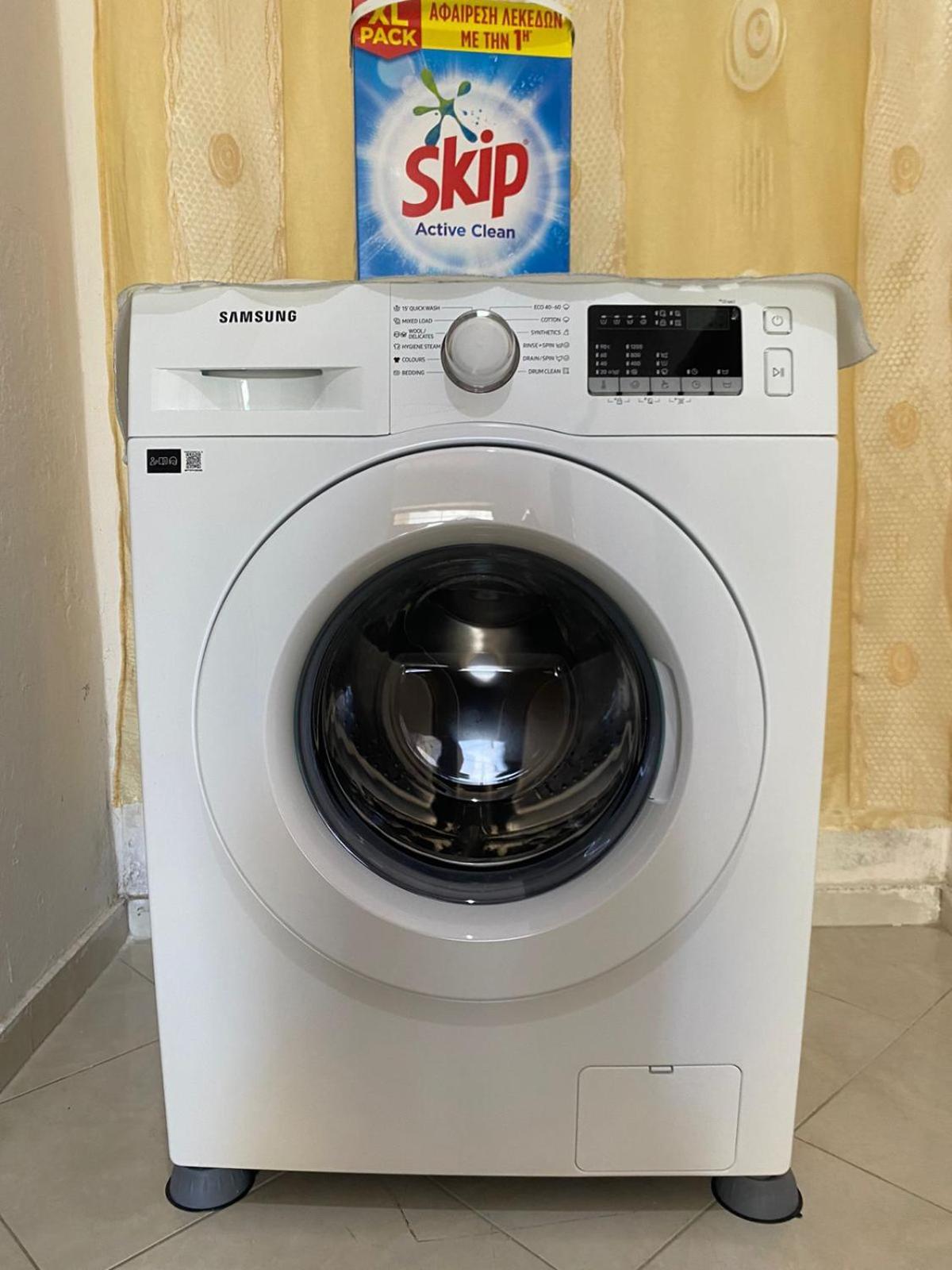 Ersi Apartment Durres Bagian luar foto