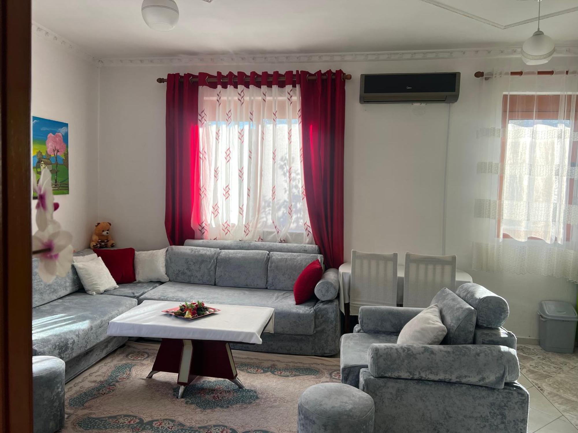 Ersi Apartment Durres Bagian luar foto